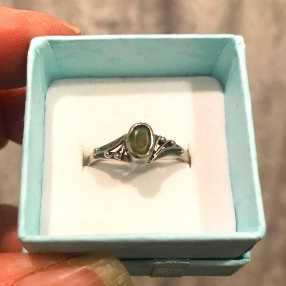 Dainty 925 Silver Ring with Green Cabochon